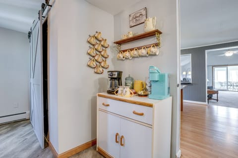 Coffee Bar | Main Level