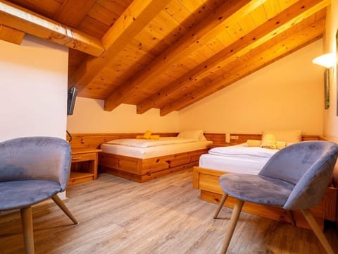 Family room Gasselhöhe, 2 bedrooms - Familienhotel Unterreith House in Schladming