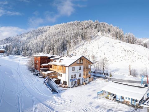 Family room Sonnberg, 2 bedrooms - Familienhotel Unterreith House in Schladming