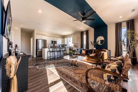 228: Open concept living area with ample seating