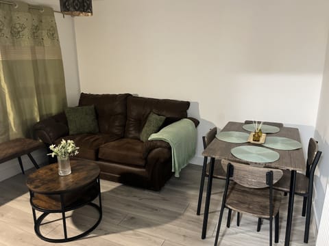 Living Room / Lounge