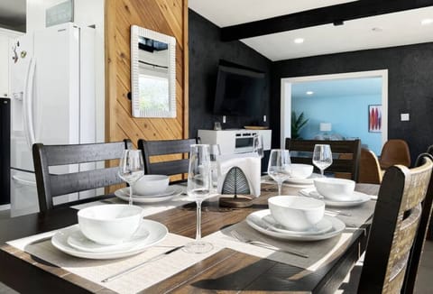 199165fd-c359-4b10-9baf-cda19dbb32a8