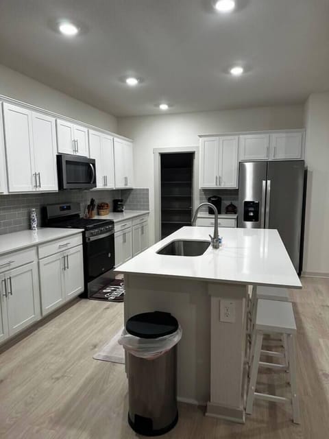 50f98aff-66d5-461c-800f-ccf090ec5457