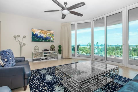 Caribe Resort B314 Living Room