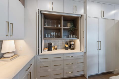 Custom coffee bar opened up