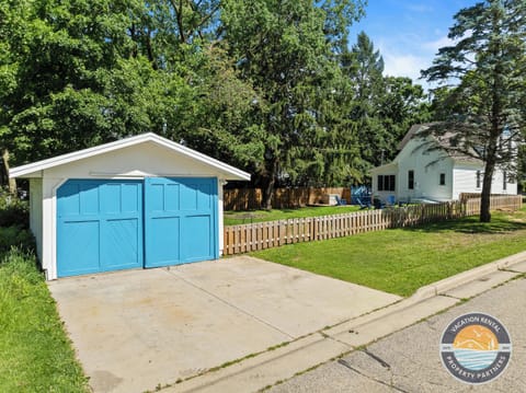 Convenient off-street parking with a private driveway and garage. Easy arrivals and plenty of space for vehicles during your stay.