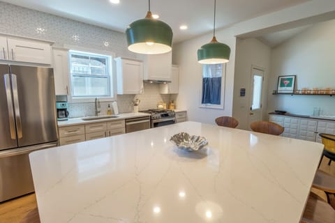 Main Level | Kitchen