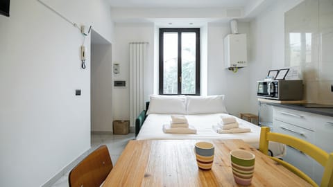 Gramsci 607 - One Bedroom Apartment, Sleeps 4 Apartment in Sesto San Giovanni