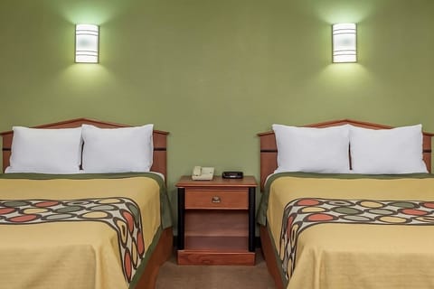 Unit w/ Two Double size beds