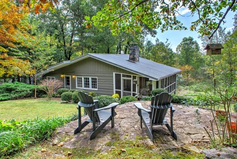 Welcome to Rustic Artist's Retreat!