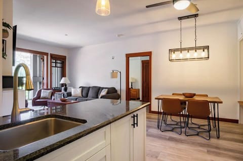 The living space as seen from the kitchen