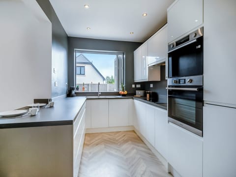 Kitchen | Southfield Sanctuary, Weymouth