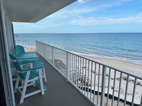 Panoramic Direct Oceanfront Views