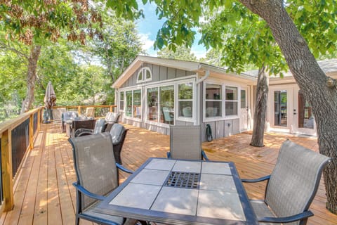 Hot Springs Vacation Rental | 4BR | 3BA | 2 Steps to Enter | 2,500 Sq Ft