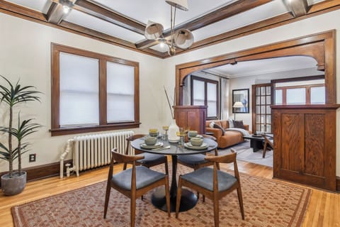 Welcome to this gorgeous home!
