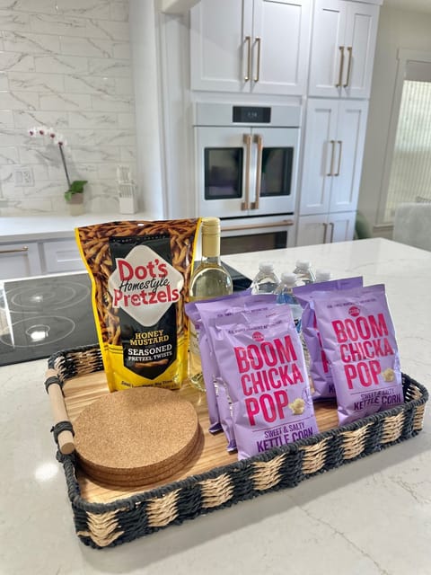 We love to welcome our guests with goodies!