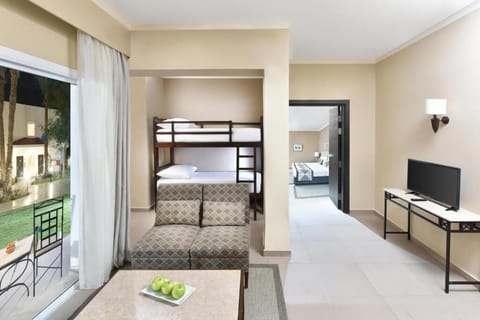 Spread out comfortably with family seating and bunk nook.