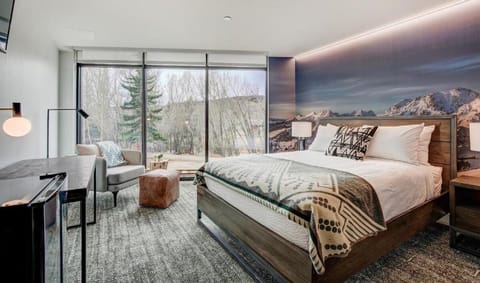 Stretch out in style with panoramic views and plush bedding.