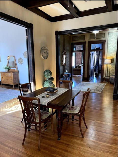 Vintage charm, tall ceilings, and natural light.