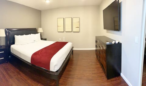 Bedroom. Interior and views may vary based on location and availability.