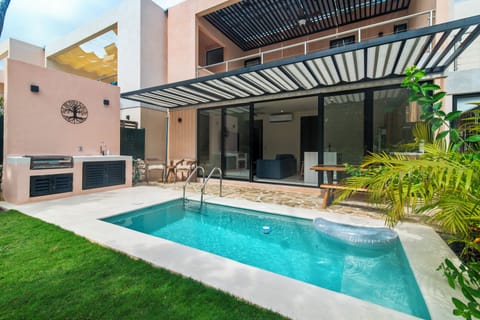 Backyard oasis 