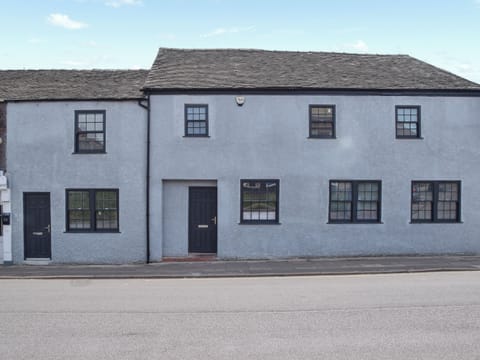 Exterior | Apartment 3 - Ye Olde Smithy, Stoke-on-Trent