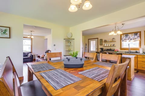 Dining Area | 1st Floor