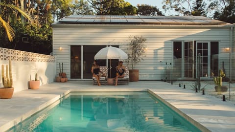 Swim, sip, and stretch out, sunny Byron days made for connection.