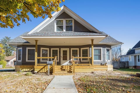 Welcome to the Rumley House! 