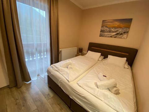 Apartment/apartment, shower, WC, mountain side - Nockalm Cottage Apartment in Carinthia, Austria