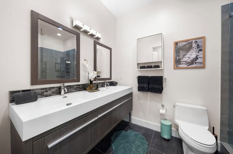 2nd full bathroom