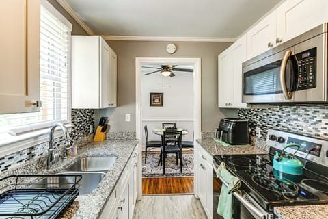 Property Interior | Single-Story Apartment | Free WiFi | Window A/C & Heating