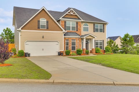 Graniteville Vacation Rental | 5BR | 3BA | 3,000 Sq Ft | 2 Steps to Enter