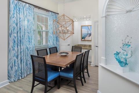 NASHB_1708_Phase_1_Premium_One_Bedroom_Dining_Room