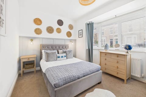 Surf Jewel, Saltburn-by-the-Sea - Host & Stay