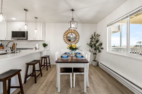 Dining Area Seats Four