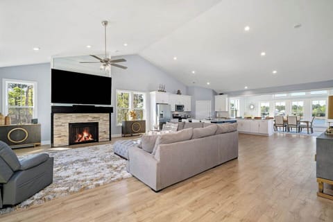 MASSIVE Main Living Area, Completely Open, Tall Ceilings, High End Finishes through out. Chef's Kitchen, stocked for making meals with family and friends. You wont want to leave this space.