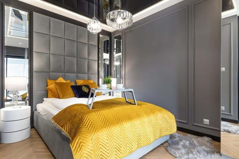 Comfortable double bed in the bedroom. 