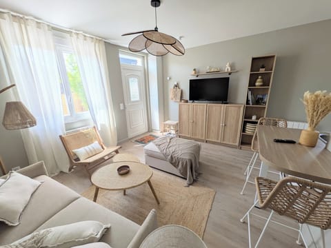 PXL 20250611 100104484~2