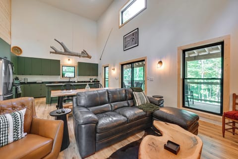 Monticello Vacation Rental | 4BR | 3.5BA | 2,100 Sq Ft | Step-Free Entry