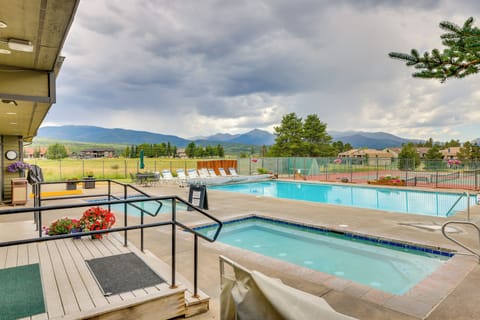 Fraser Vacation Rental | 1BR | 1BA | 655 Sq Ft | Step-Free Entry Option