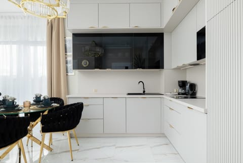 Modern, fully equipped kitchenette.