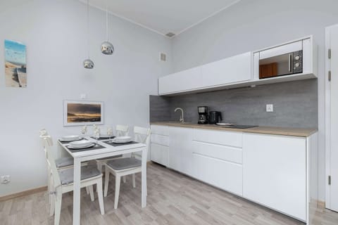 Modern, fully equipped kitchenette.