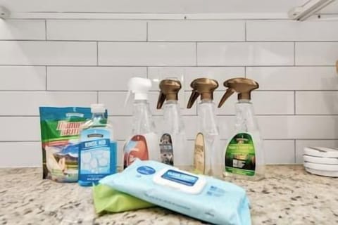 Bathroom amenities