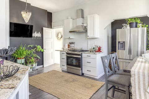 Kitchen | Dining Area | Cooking Basics | Dishware/Flatware | Coffee Maker