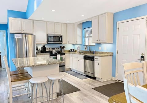 Top Level (Main Floor) Kitchen - Fully stocked