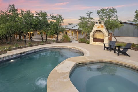 Welcome to Country Retreat and Casita!