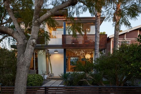 Modern serenity meets lush greenery in this stunning architectural retreat.