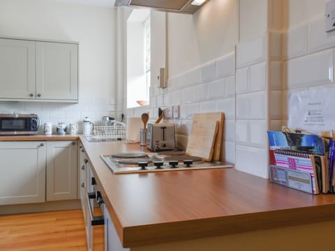 Open plan living space | Phesant Pens - Pheasant Pens 1 - Pheasant Pens, Llandenny, near Usk