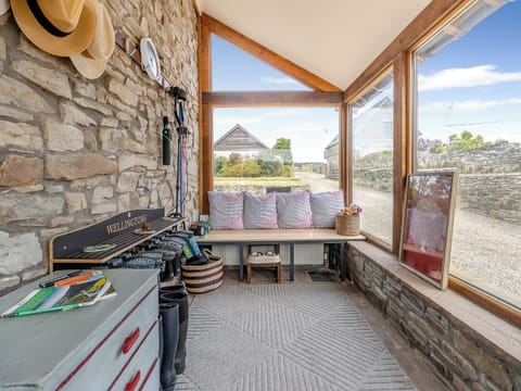 Interior | Hay Boathouse/Maes-y-Caer, Hay On Wye